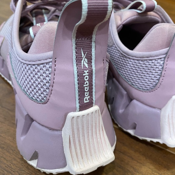 Women’s Reebok Running Shoes - Picture 5 of 9